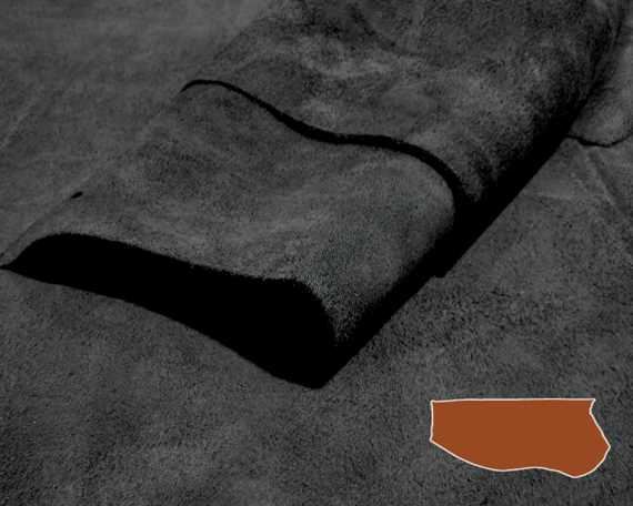 SUEDE SINGLE BUTTS SPLITS 1.3/1.5MM BLACK  (SQ FT)