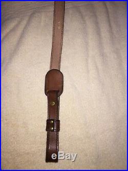 Rare Vintage Weatherby Elephant Head Leather Rifle Sling. Excellent Condition