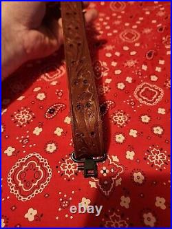 Vintage George Lawrence 5f Heavily Tooled Leather Buckle Rifle Sling W Swivels